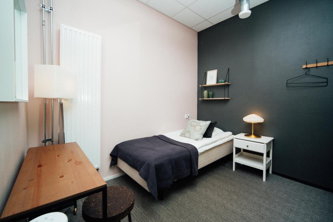 The Yard Hostel Хелзинки Екстериор снимка