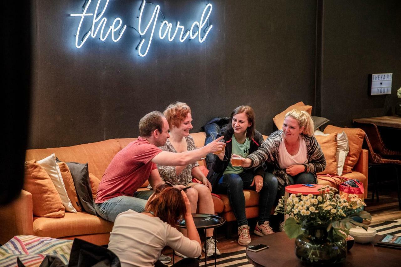 The Yard Hostel Хелзинки Екстериор снимка